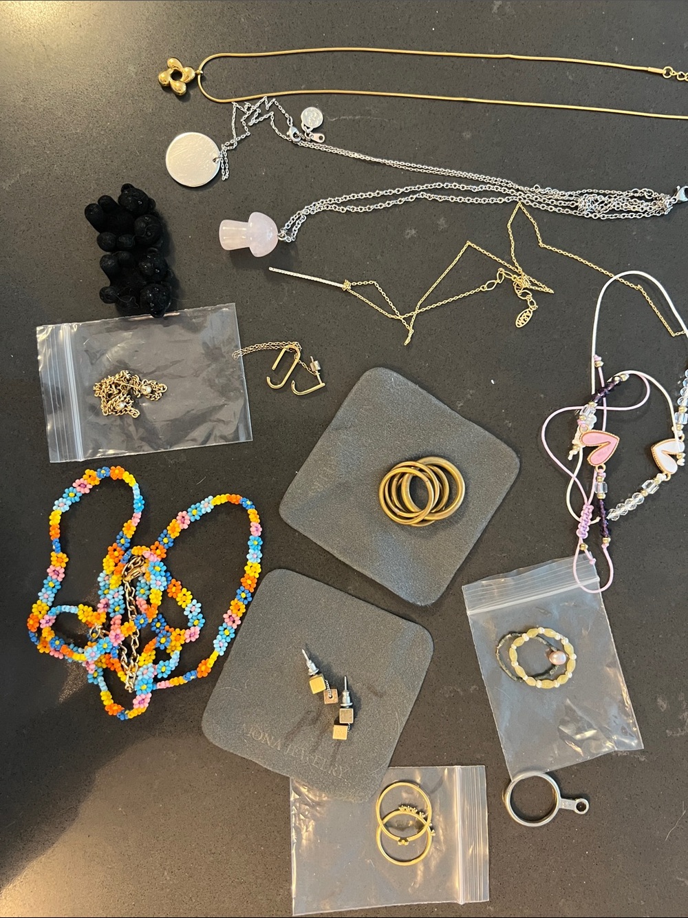 Mixed Jewelry-Lot Necklaces &Gold-Tone Rings
